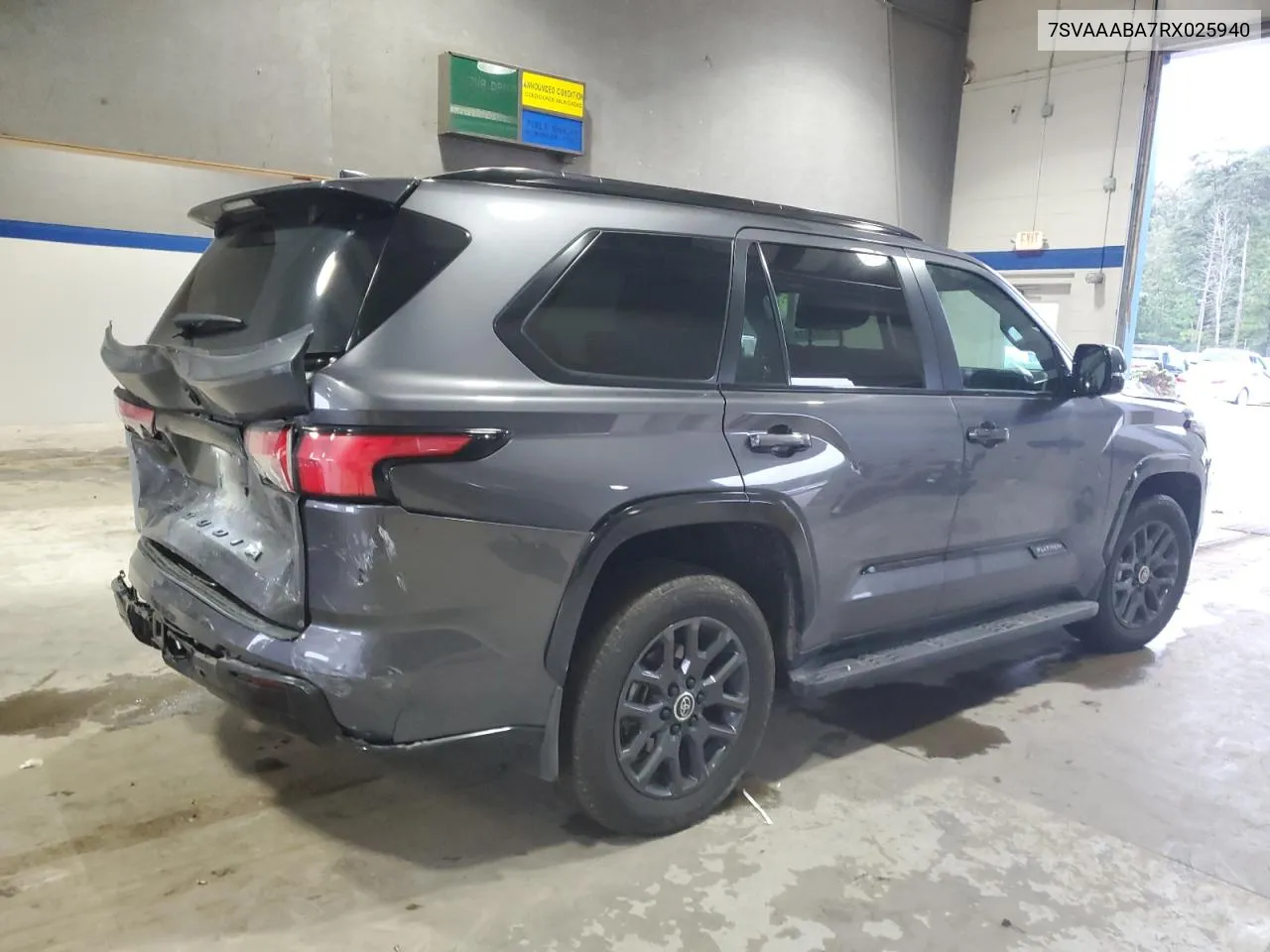 7SVAAABA7RX025940 2024 Toyota Sequoia Sr5