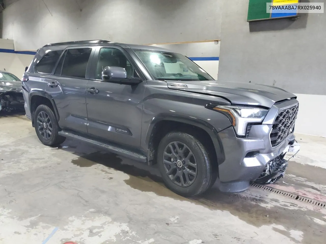 7SVAAABA7RX025940 2024 Toyota Sequoia Sr5