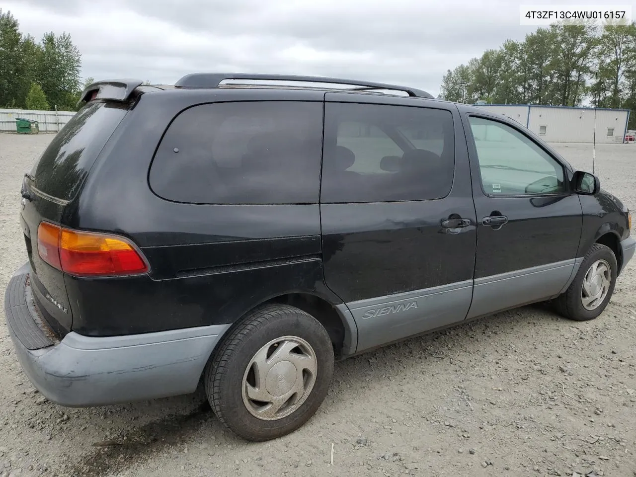 1998 Toyota Sienna Le VIN: 4T3ZF13C4WU016157 Lot: 58354384