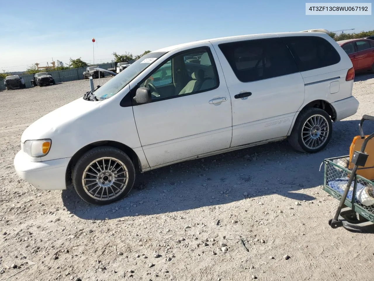 1998 Toyota Sienna Le VIN: 4T3ZF13C8WU067192 Lot: 74510584