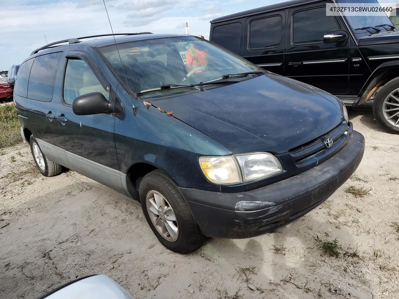 1998 Toyota Sienna Le VIN: 4T3ZF13C8WU026660 Lot: 76808324