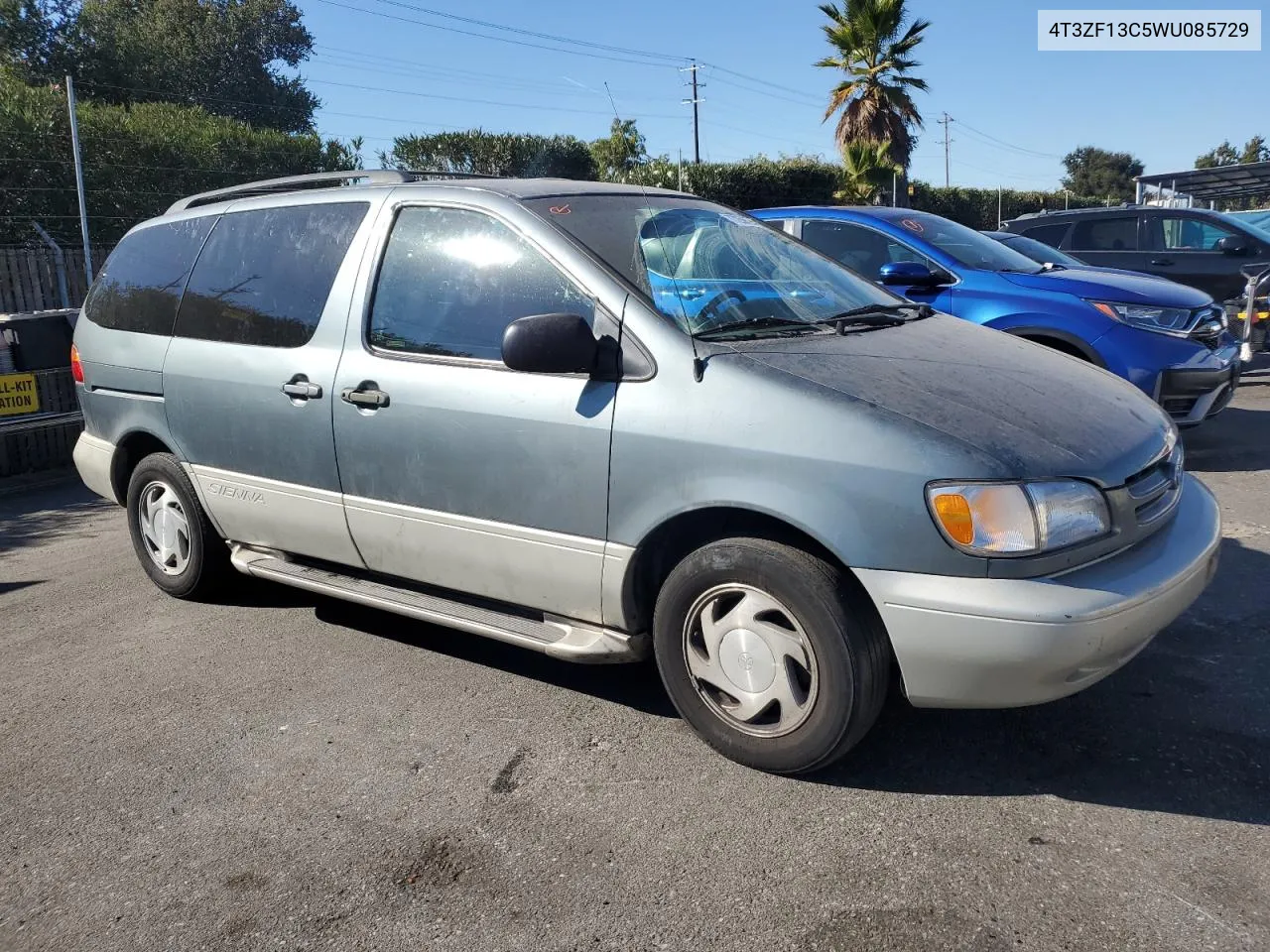 1998 Toyota Sienna Le VIN: 4T3ZF13C5WU085729 Lot: 77256524