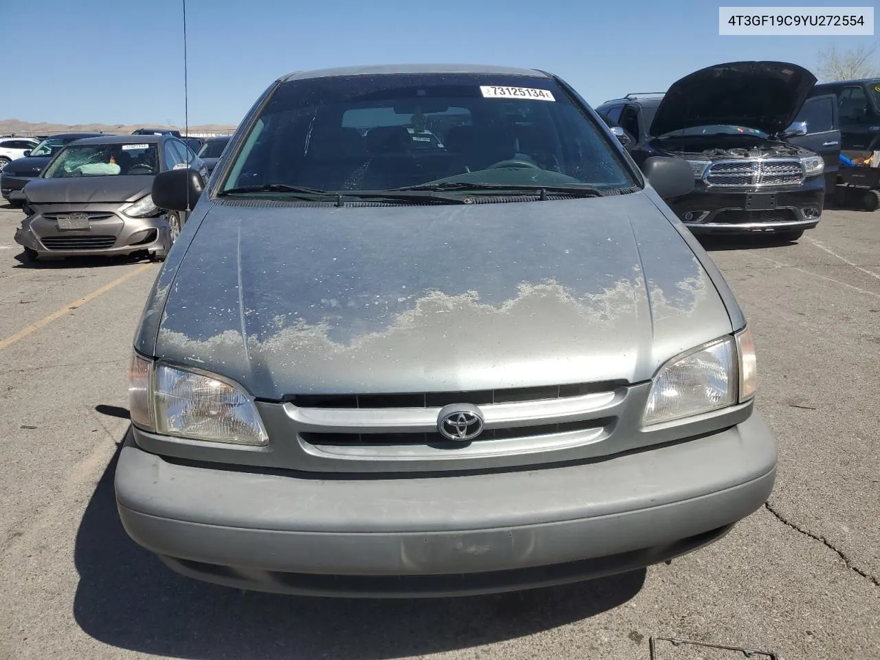 2000 Toyota Sienna Ce VIN: 4T3GF19C9YU272554 Lot: 73125134