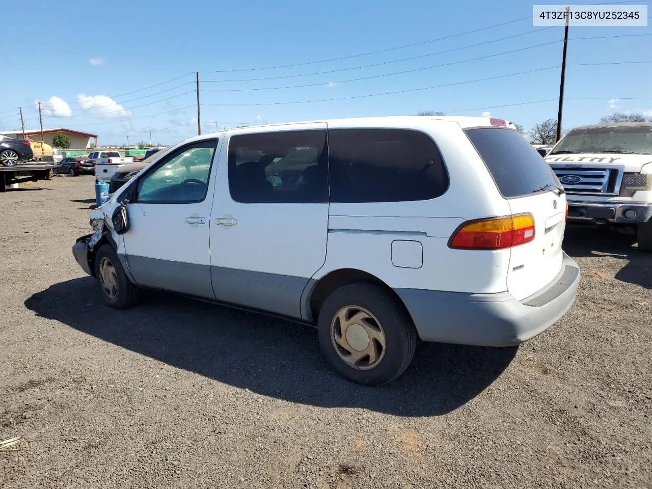 2000 Toyota Sienna Le VIN: 4T3ZF13C8YU252345 Lot: 75563984