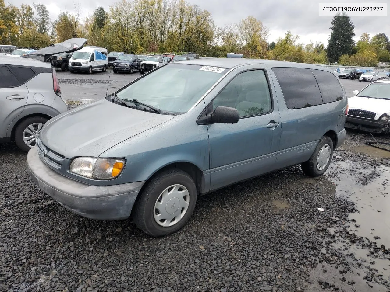 2000 Toyota Sienna Ce VIN: 4T3GF19C6YU223277 Lot: 78851224