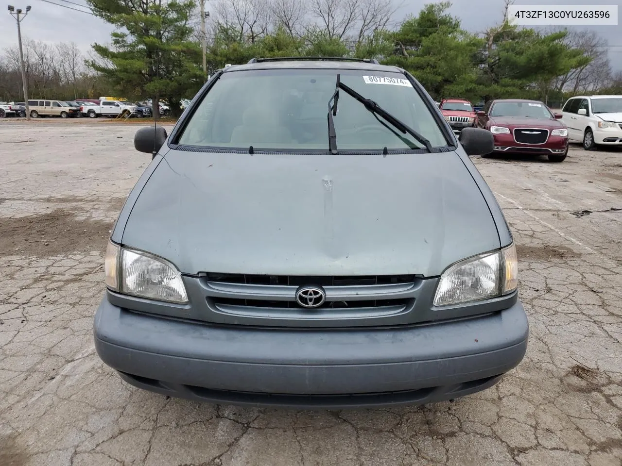 2000 Toyota Sienna Le VIN: 4T3ZF13C0YU263596 Lot: 80775074