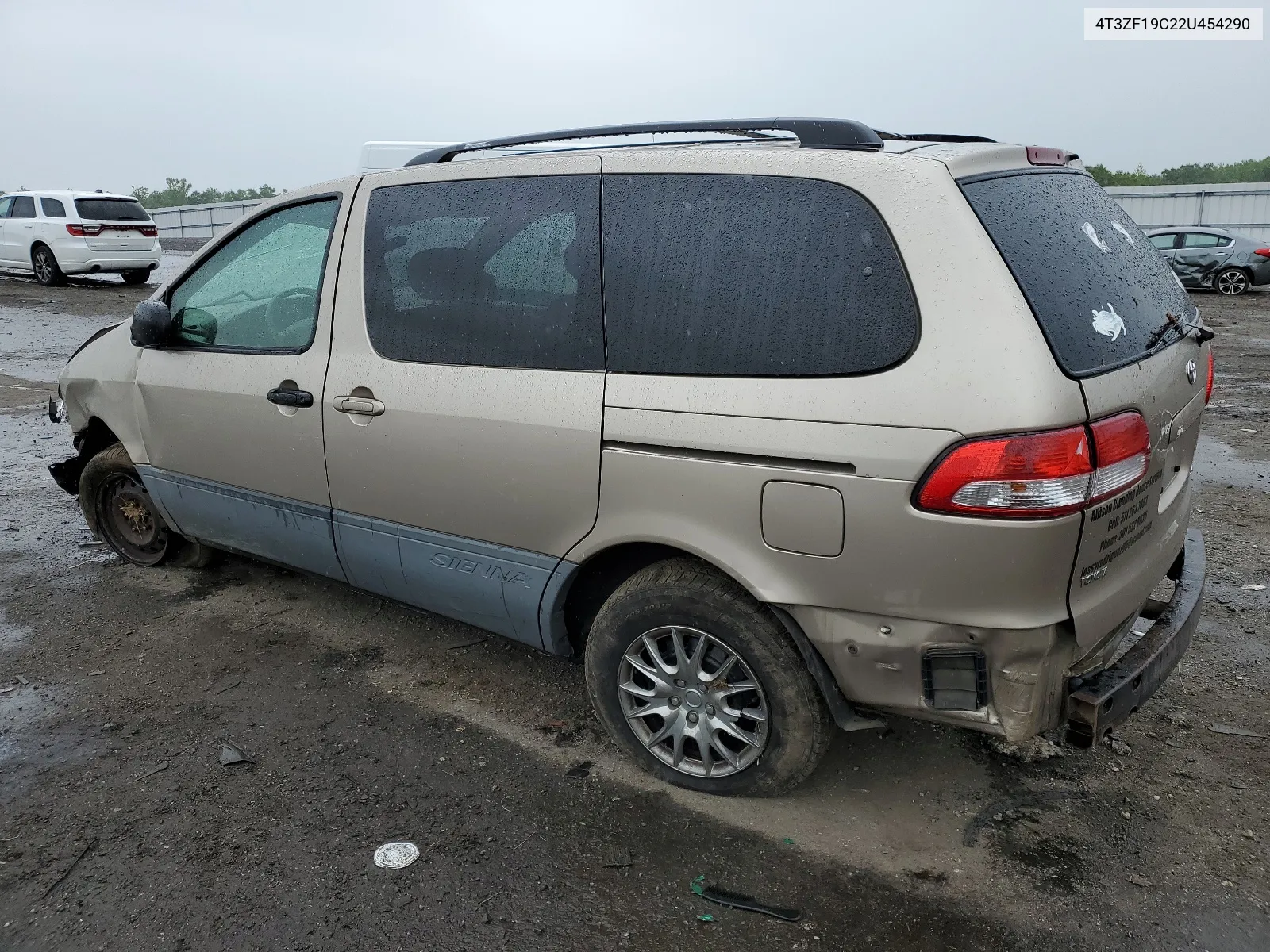 2002 Toyota Sienna Ce VIN: 4T3ZF19C22U454290 Lot: 55917094