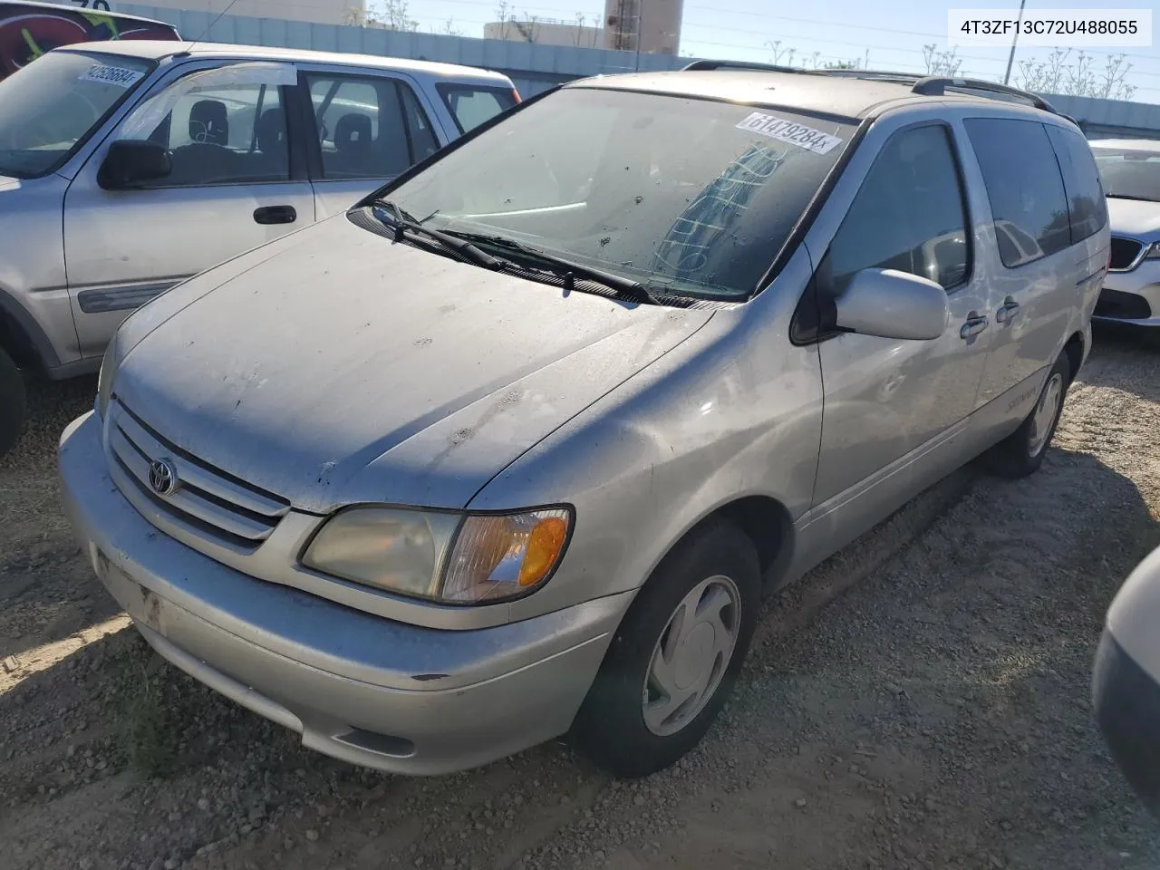 2002 Toyota Sienna Le VIN: 4T3ZF13C72U488055 Lot: 61479284