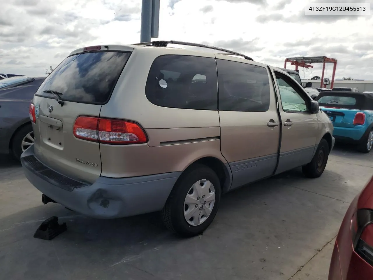 2002 Toyota Sienna Ce VIN: 4T3ZF19C12U455513 Lot: 74090554