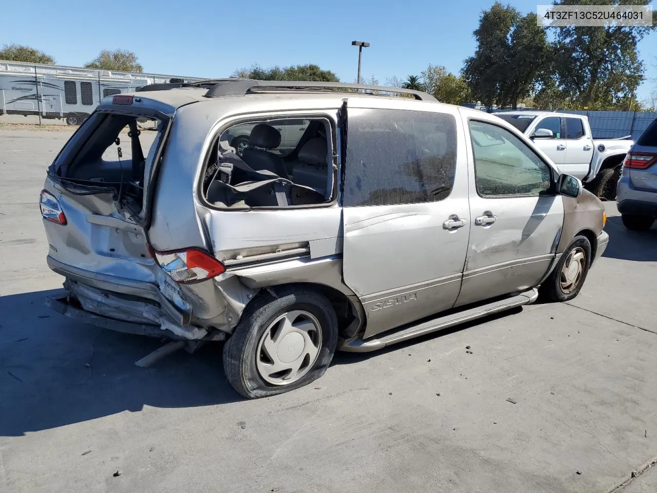 2002 Toyota Sienna Le VIN: 4T3ZF13C52U464031 Lot: 75690564