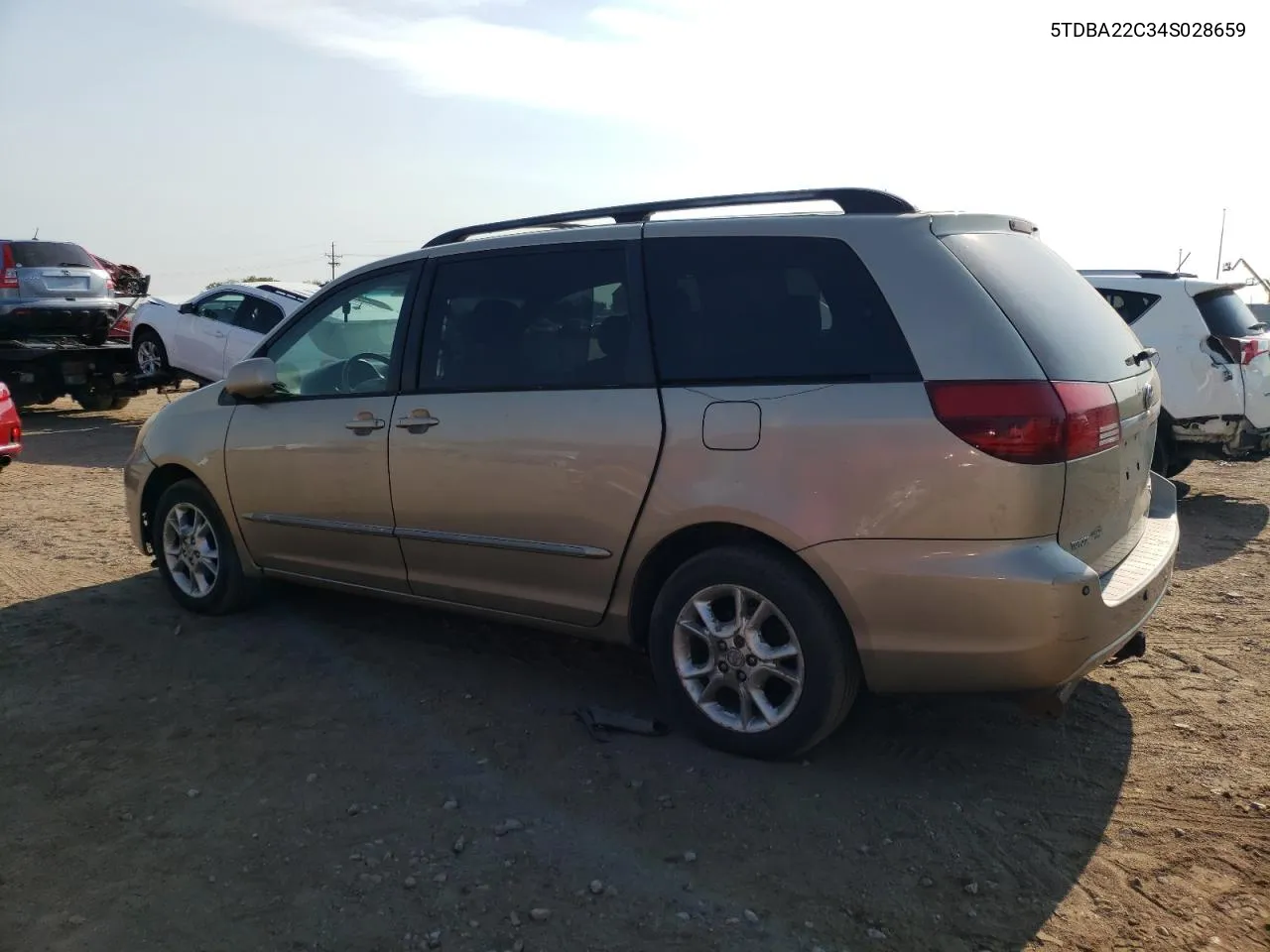 5TDBA22C34S028659 2004 Toyota Sienna Xle