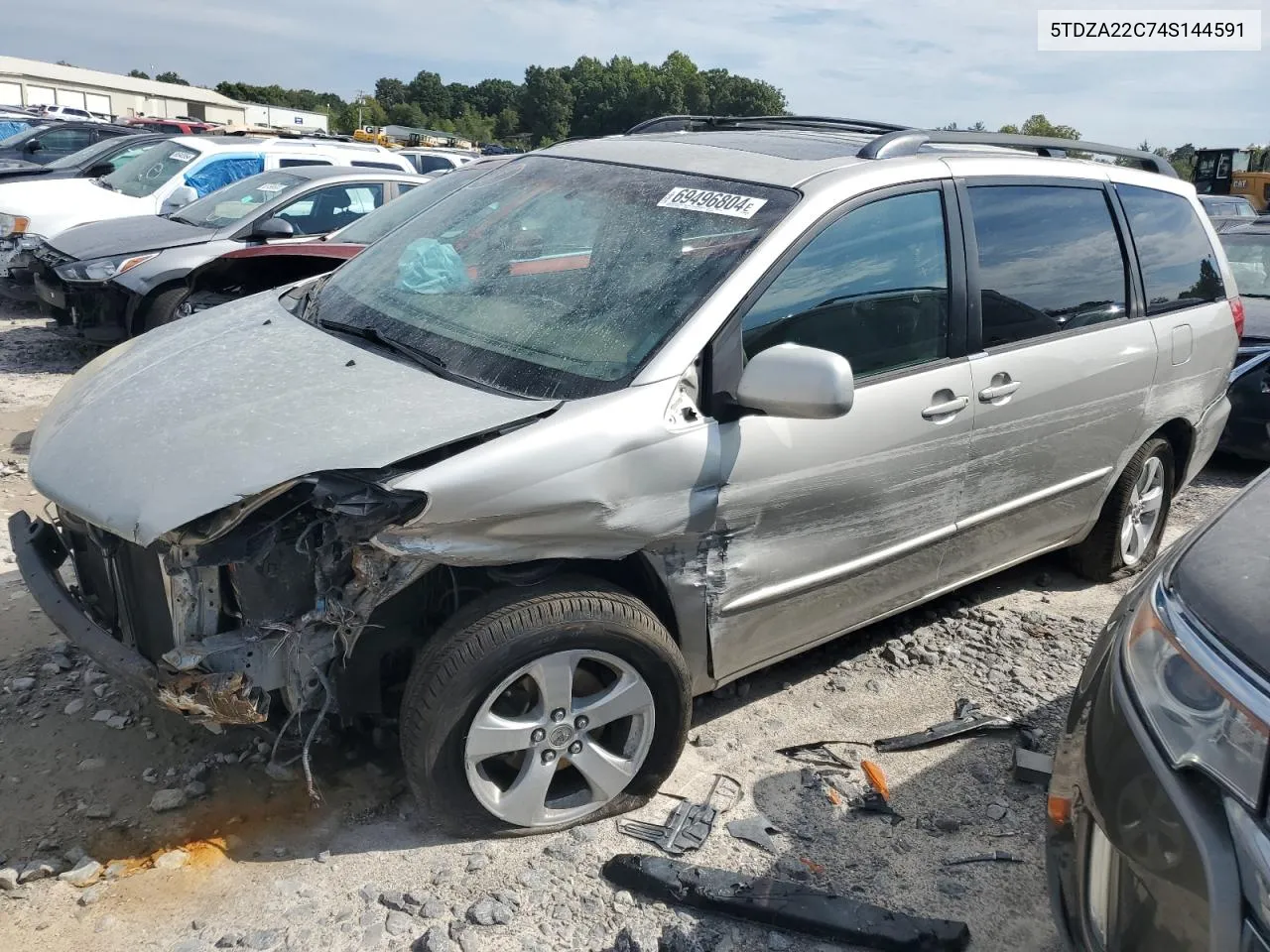 5TDZA22C74S144591 2004 Toyota Sienna Xle