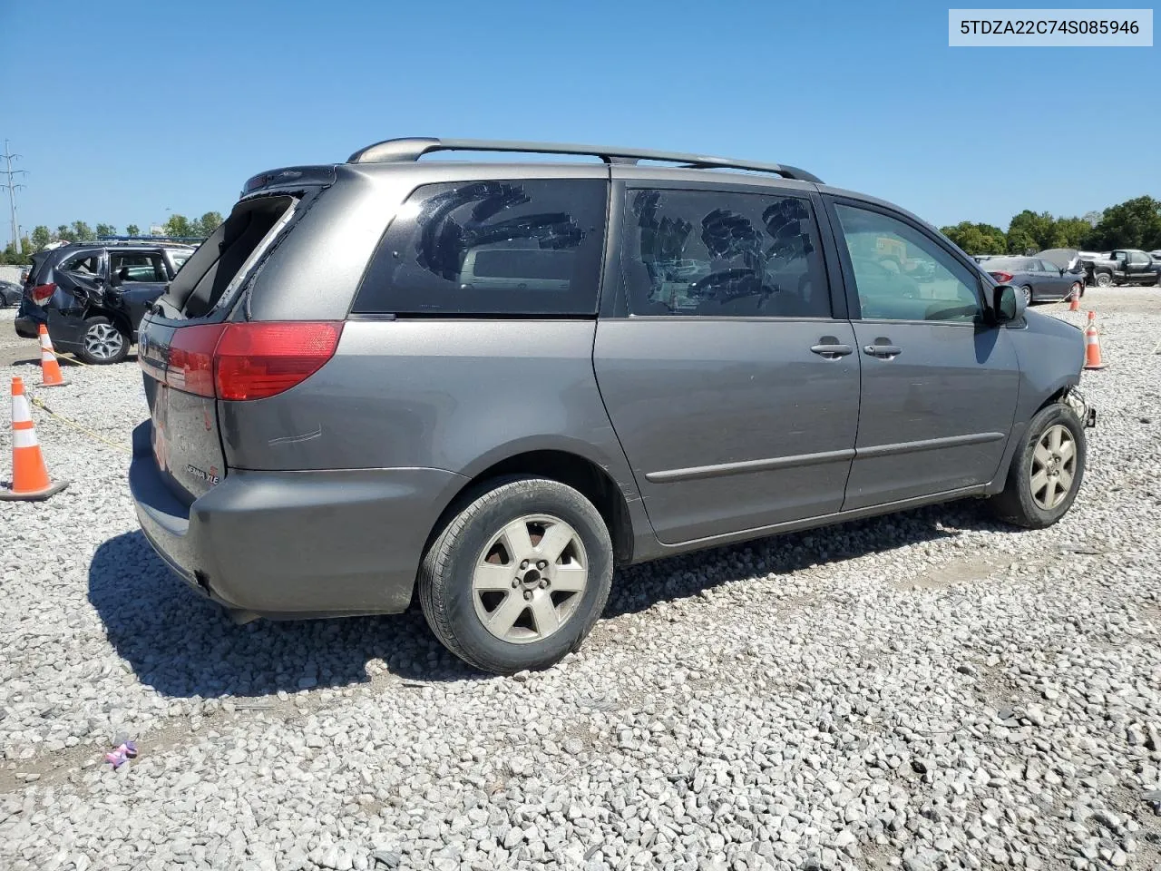 5TDZA22C74S085946 2004 Toyota Sienna Xle