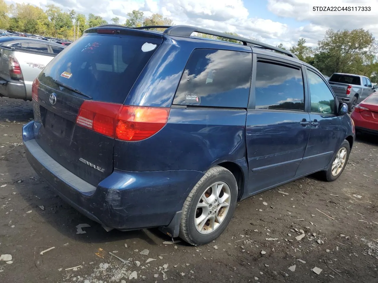 2004 Toyota Sienna Xle VIN: 5TDZA22C44S117333 Lot: 72561344