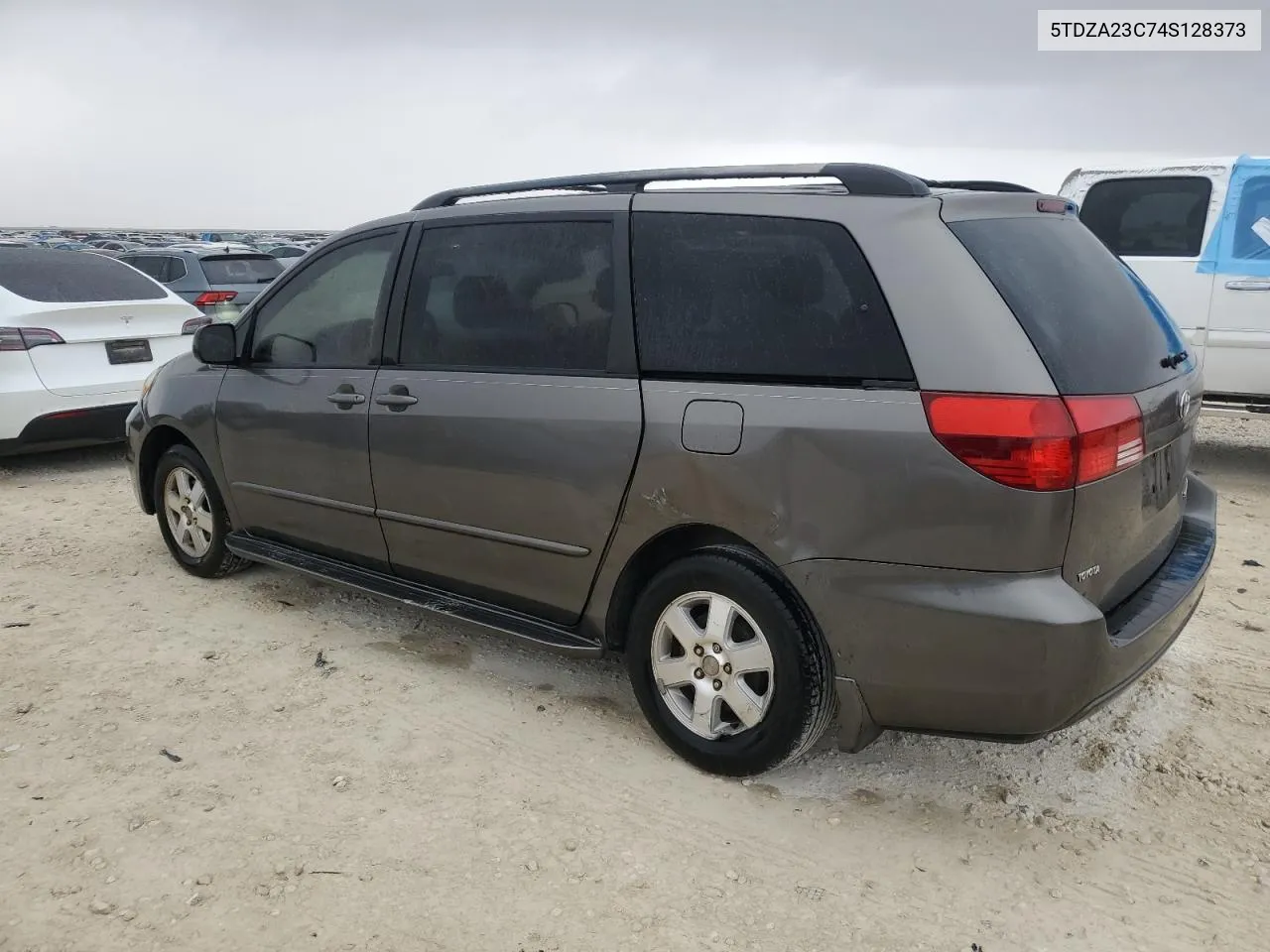 2004 Toyota Sienna Ce VIN: 5TDZA23C74S128373 Lot: 76732914