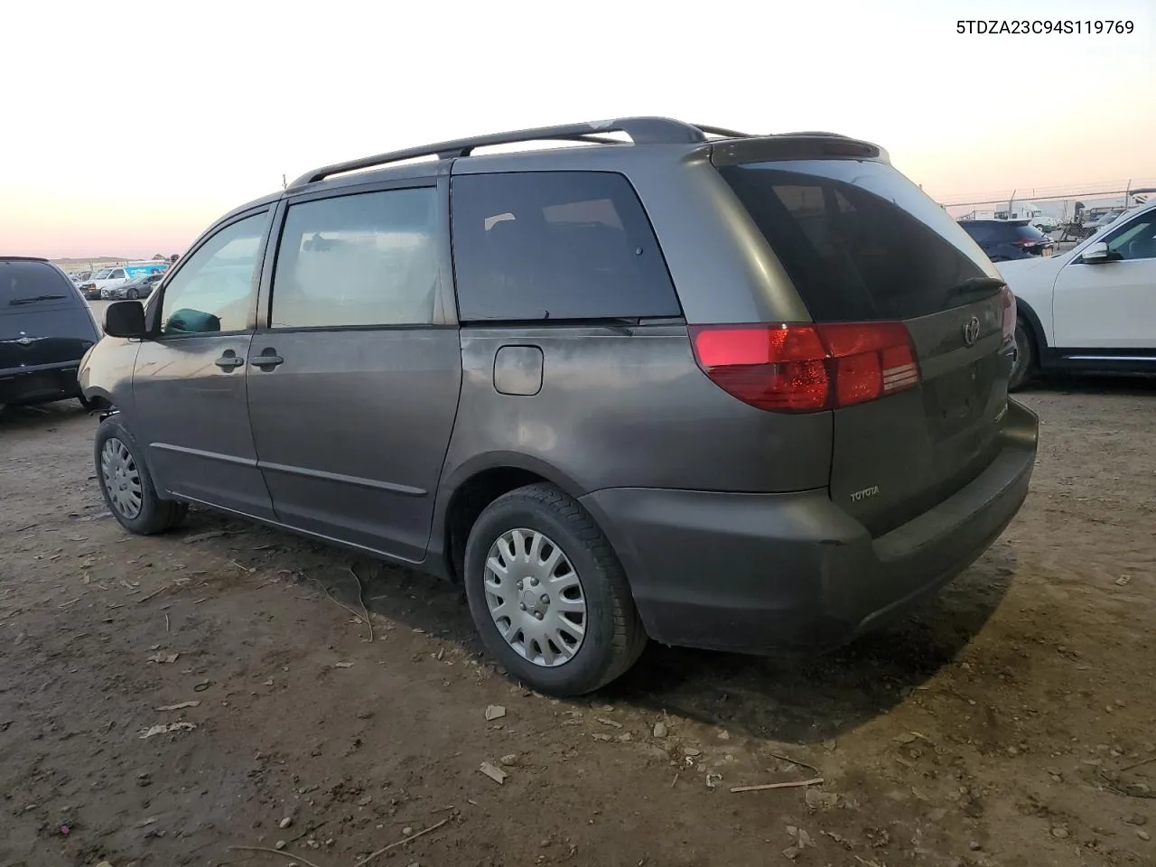 2004 Toyota Sienna Ce VIN: 5TDZA23C94S119769 Lot: 80516084