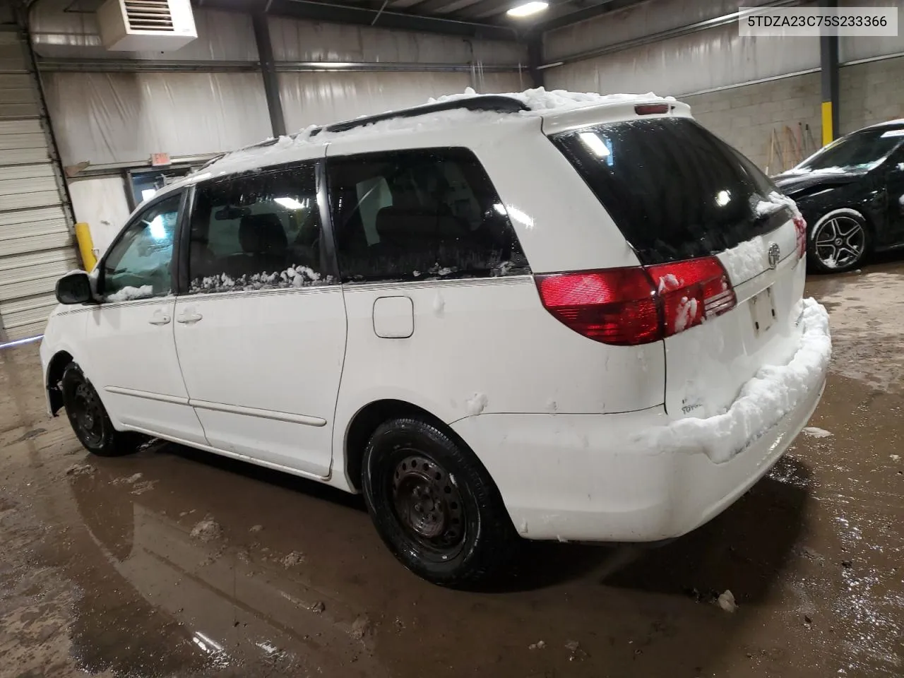 2005 Toyota Sienna Ce VIN: 5TDZA23C75S233366 Lot: 42722164