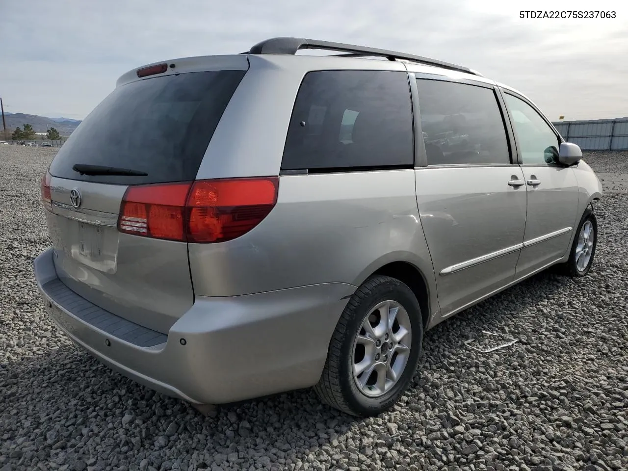 2005 Toyota Sienna Xle VIN: 5TDZA22C75S237063 Lot: 53114194