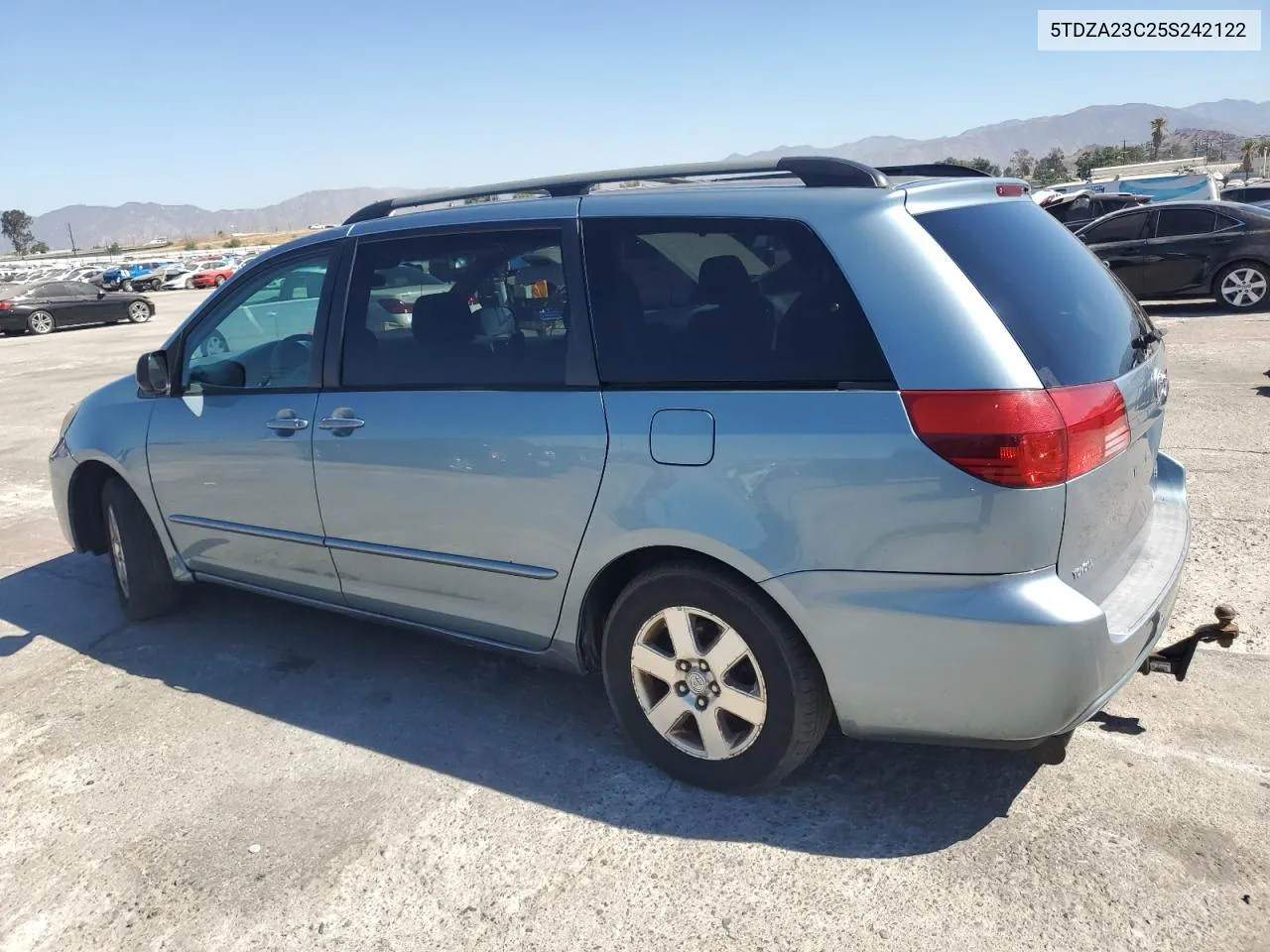 2005 Toyota Sienna Ce VIN: 5TDZA23C25S242122 Lot: 68261994