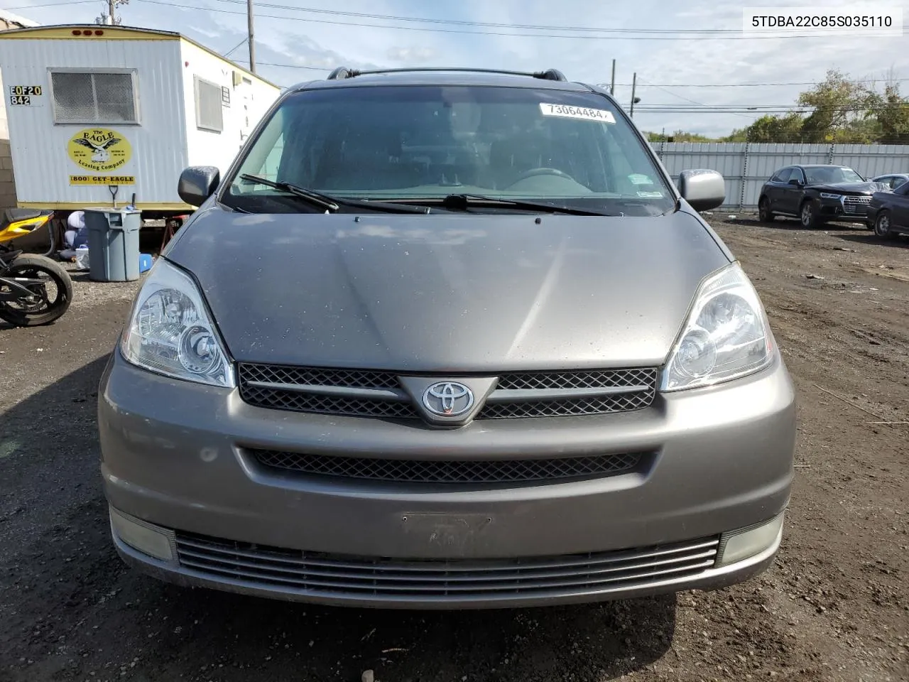 2005 Toyota Sienna Xle VIN: 5TDBA22C85S035110 Lot: 73064484