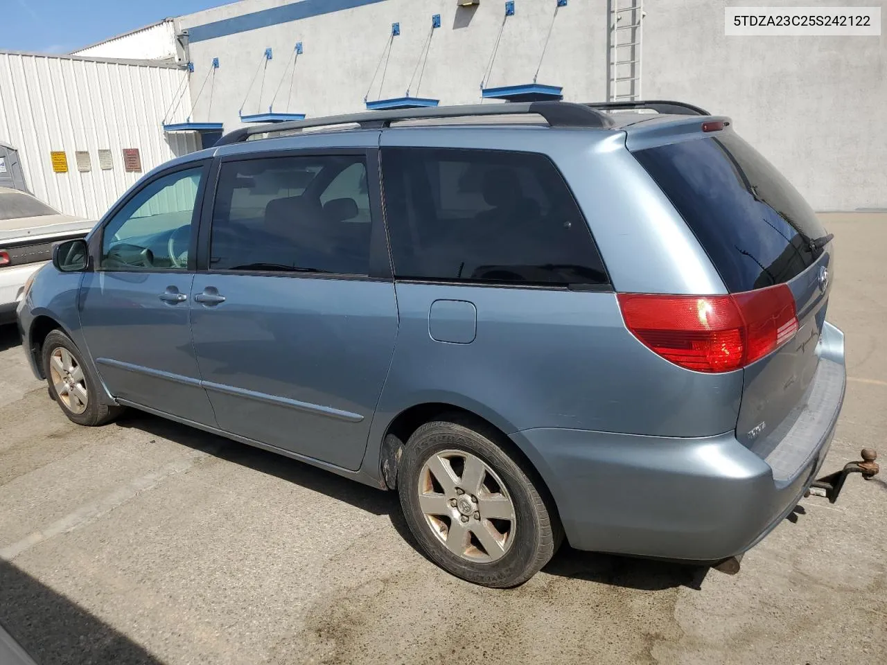 2005 Toyota Sienna Ce VIN: 5TDZA23C25S242122 Lot: 75370064