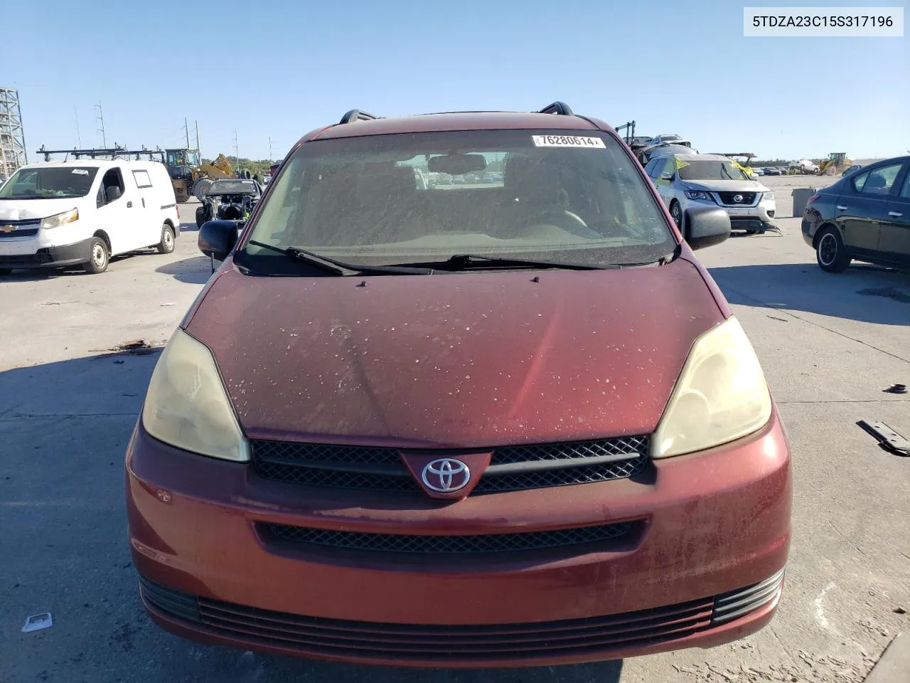 2005 Toyota Sienna Ce VIN: 5TDZA23C15S317196 Lot: 76280614