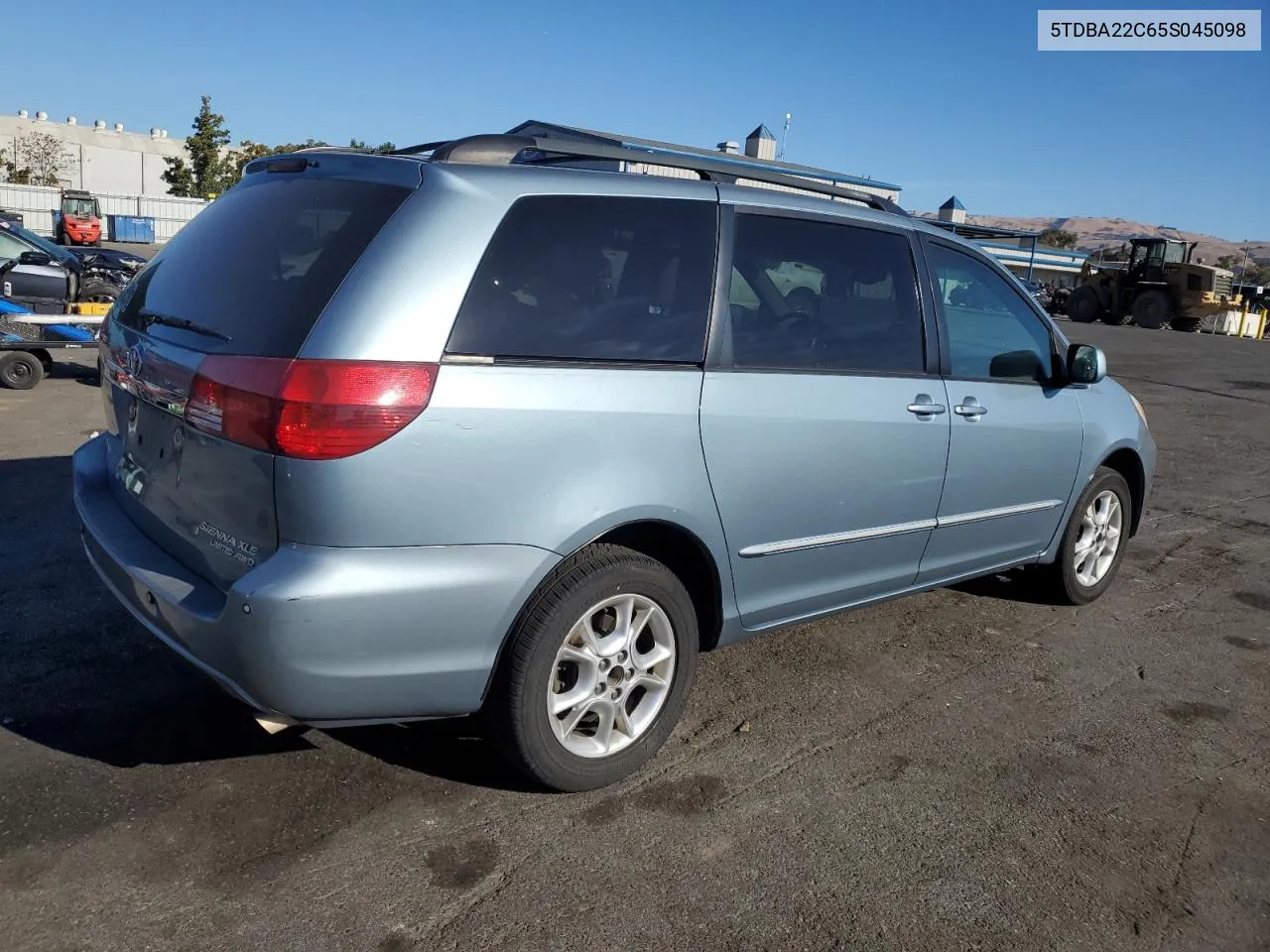 2005 Toyota Sienna Xle VIN: 5TDBA22C65S045098 Lot: 76632844