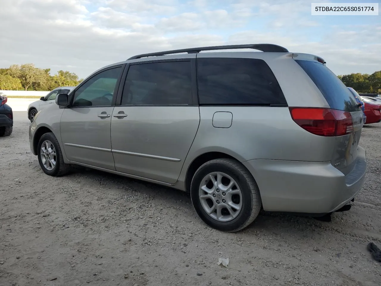 2005 Toyota Sienna Xle VIN: 5TDBA22C65S051774 Lot: 77914094