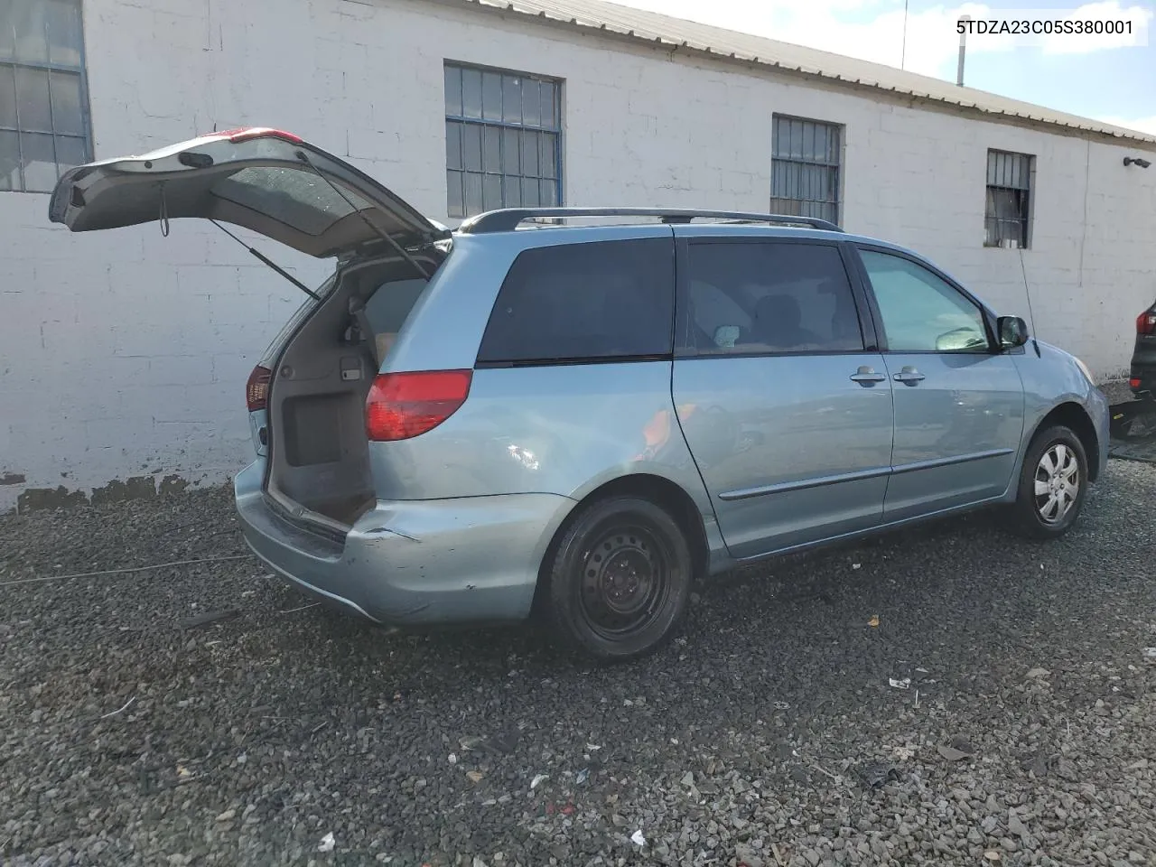 2005 Toyota Sienna Ce VIN: 5TDZA23C05S380001 Lot: 77953904