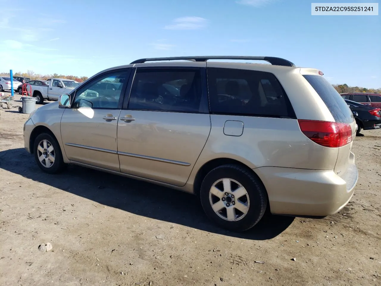 2005 Toyota Sienna Xle VIN: 5TDZA22C95S251241 Lot: 79542084