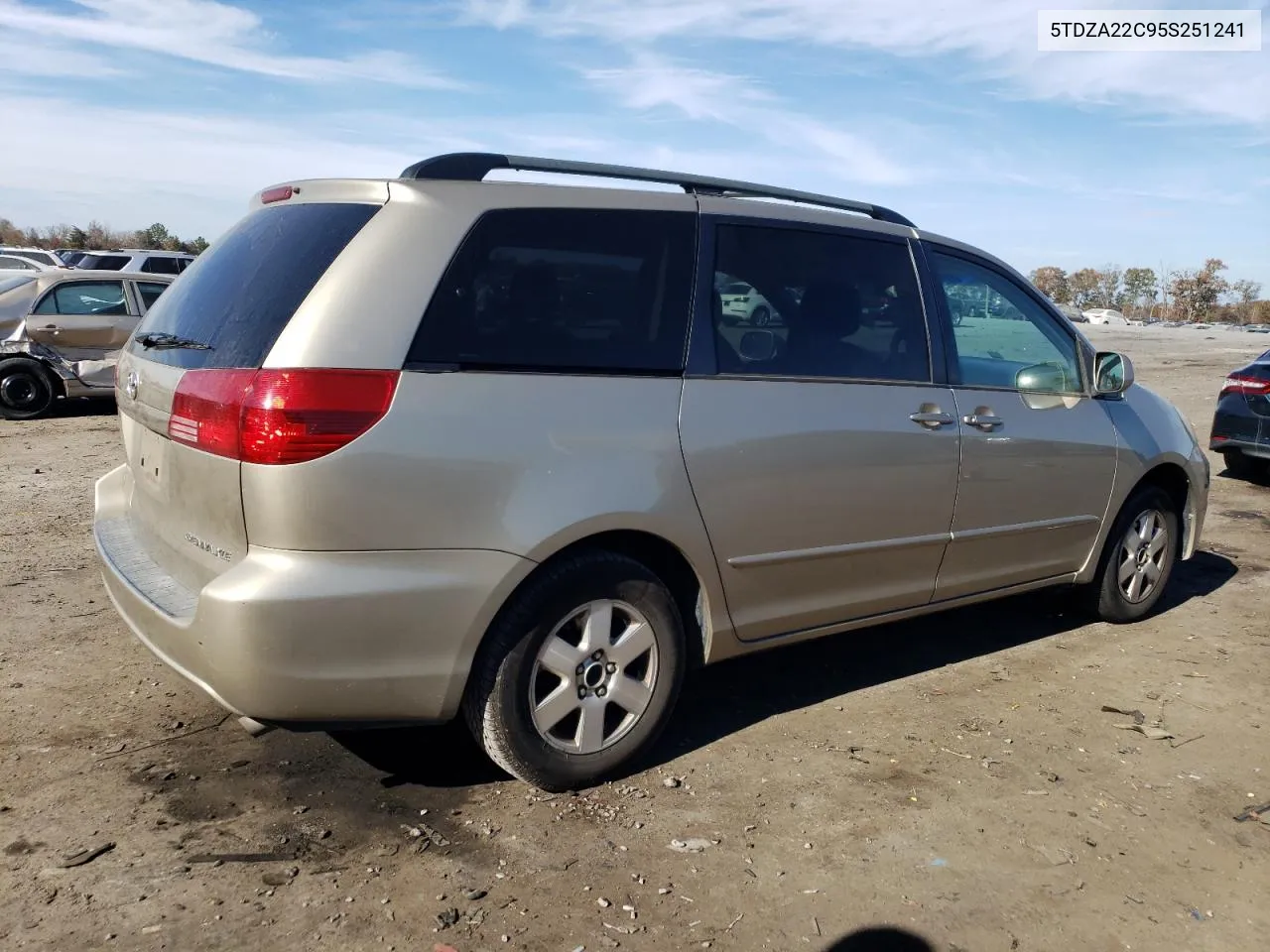 2005 Toyota Sienna Xle VIN: 5TDZA22C95S251241 Lot: 79542084