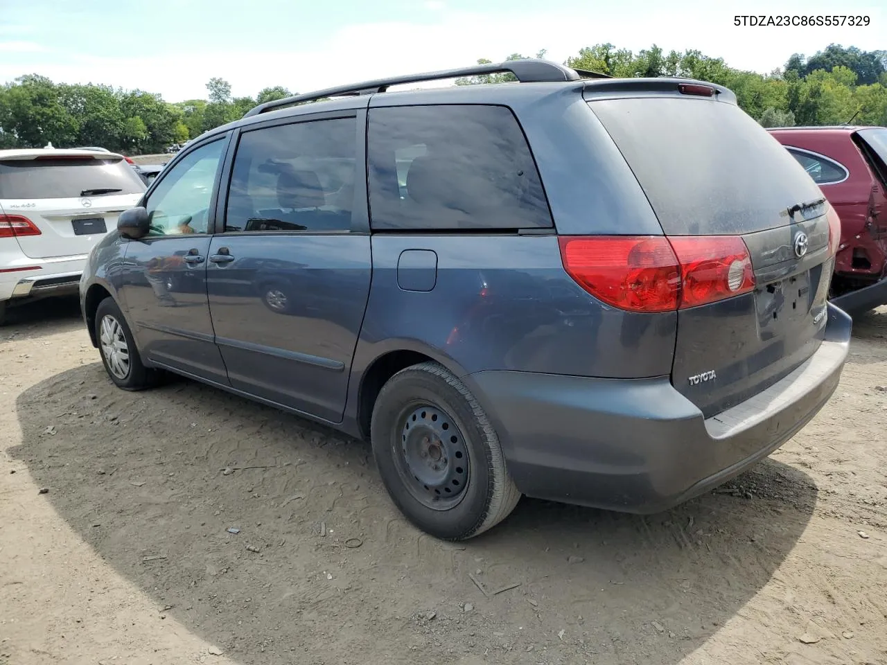 2006 Toyota Sienna Ce VIN: 5TDZA23C86S557329 Lot: 68788104