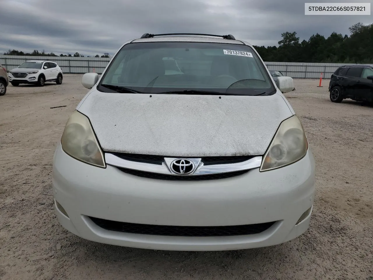 2006 Toyota Sienna Xle VIN: 5TDBA22C66S057821 Lot: 70137824