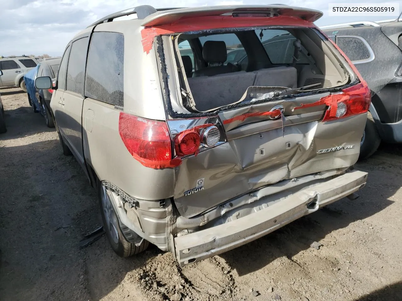 5TDZA22C96S505919 2006 Toyota Sienna Xle