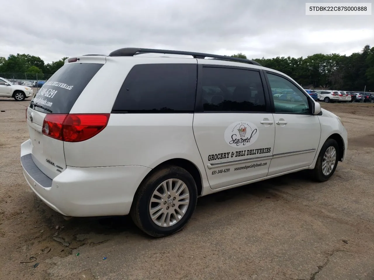 2007 Toyota Sienna Xle VIN: 5TDBK22C87S000888 Lot: 57317654