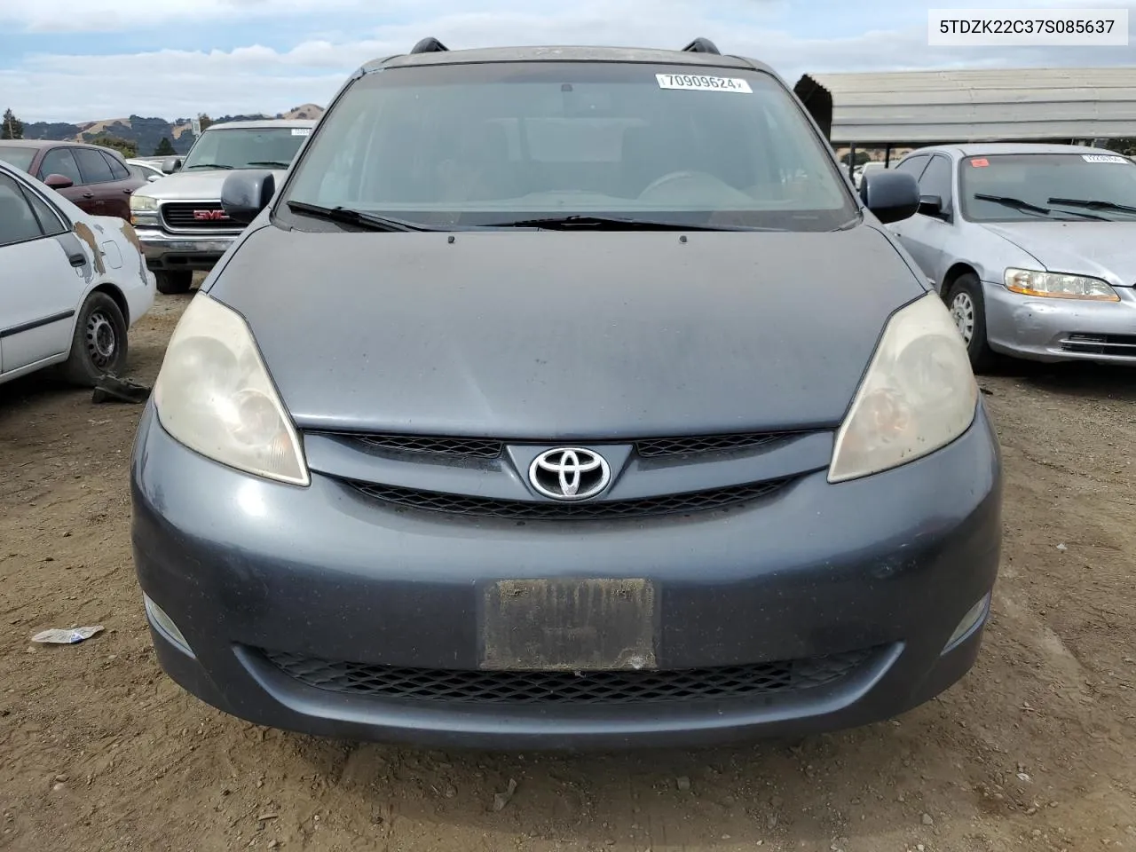 2007 Toyota Sienna Xle VIN: 5TDZK22C37S085637 Lot: 70909624