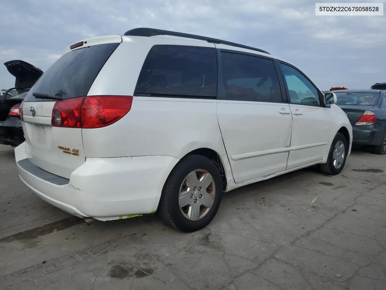 2007 Toyota Sienna Xle VIN: 5TDZK22C67S058528 Lot: 71688713