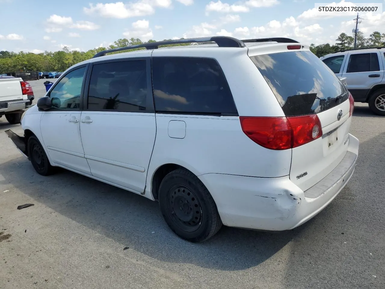 2007 Toyota Sienna Ce VIN: 5TDZK23C17S060007 Lot: 72427504