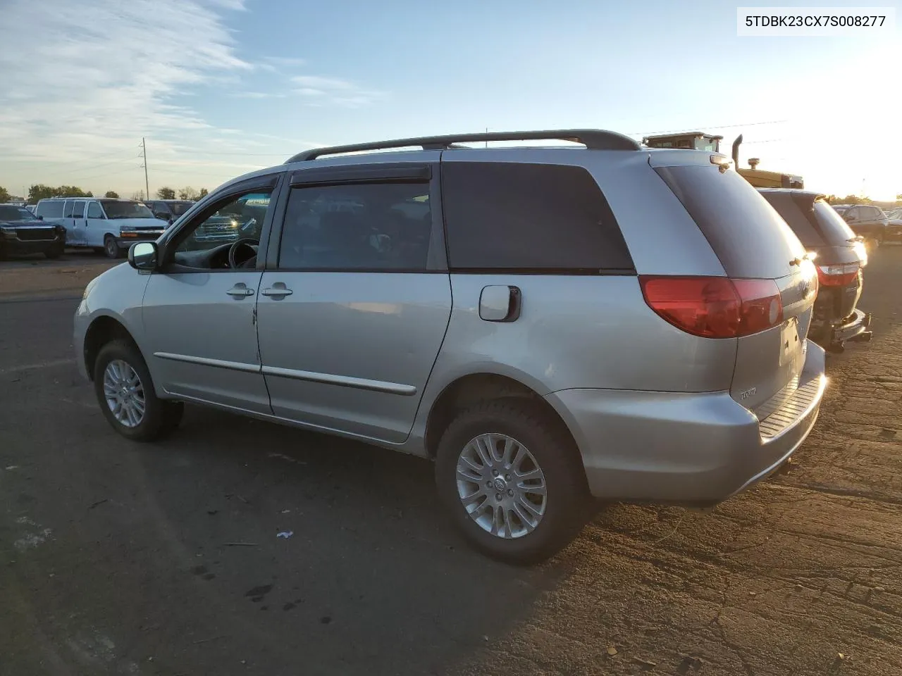 5TDBK23CX7S008277 2007 Toyota Sienna Le