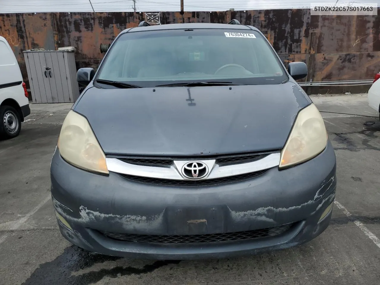 5TDZK22C57S017663 2007 Toyota Sienna Xle