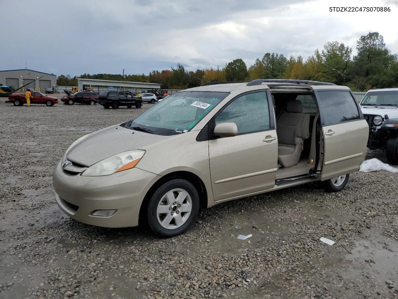 2007 Toyota Sienna Xle VIN: 5TDZK22C47S070886 Lot: 79397344