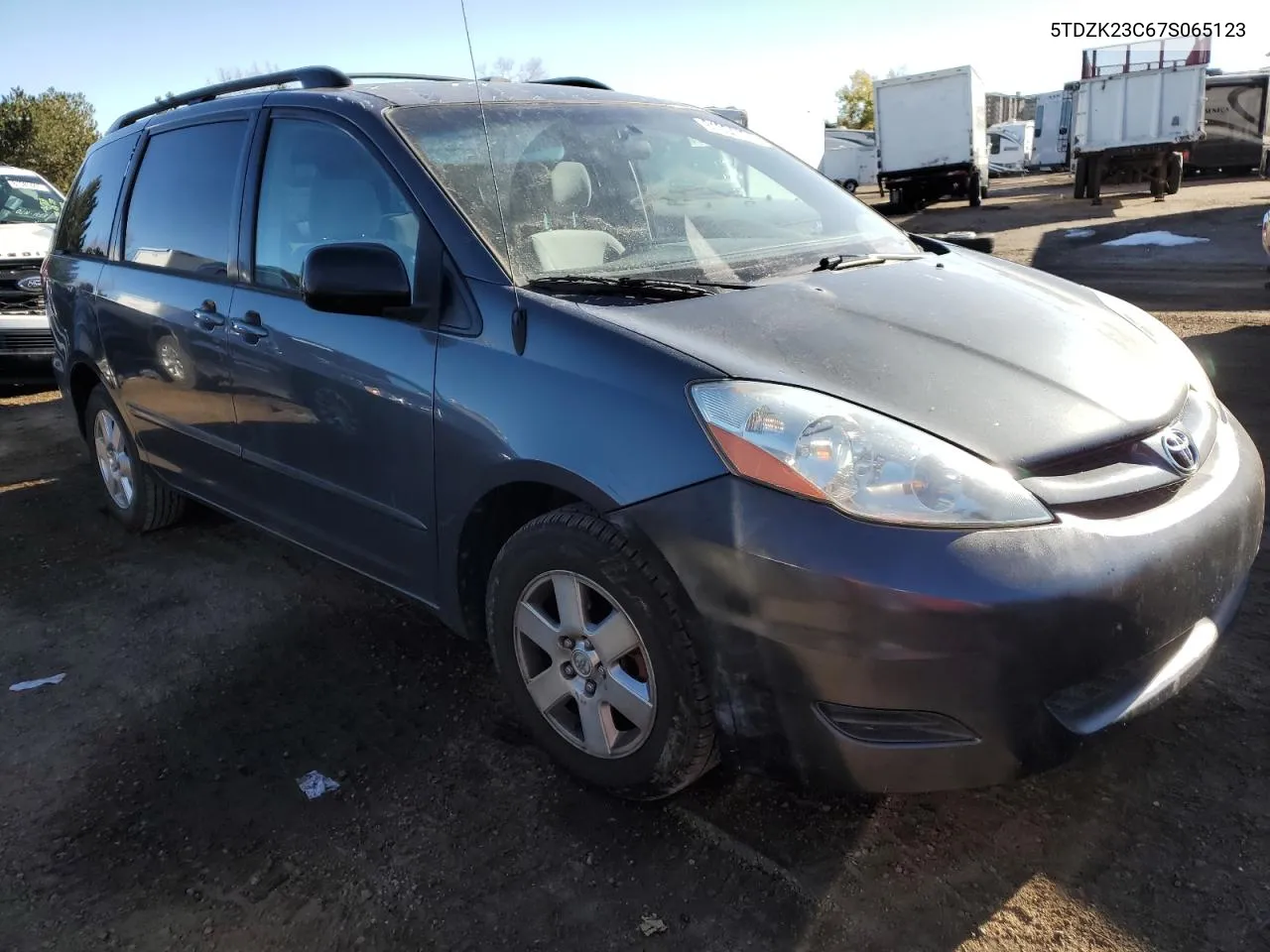 2007 Toyota Sienna Ce VIN: 5TDZK23C67S065123 Lot: 81304424