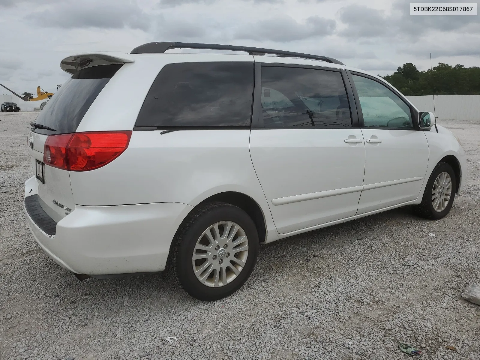 2008 Toyota Sienna Xle VIN: 5TDBK22C68S017867 Lot: 64939544