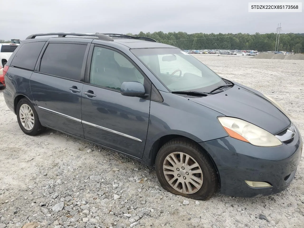 5TDZK22CX8S173568 2008 Toyota Sienna Xle