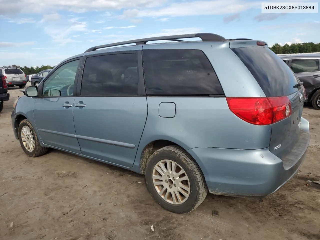 5TDBK23CX8S013884 2008 Toyota Sienna Le