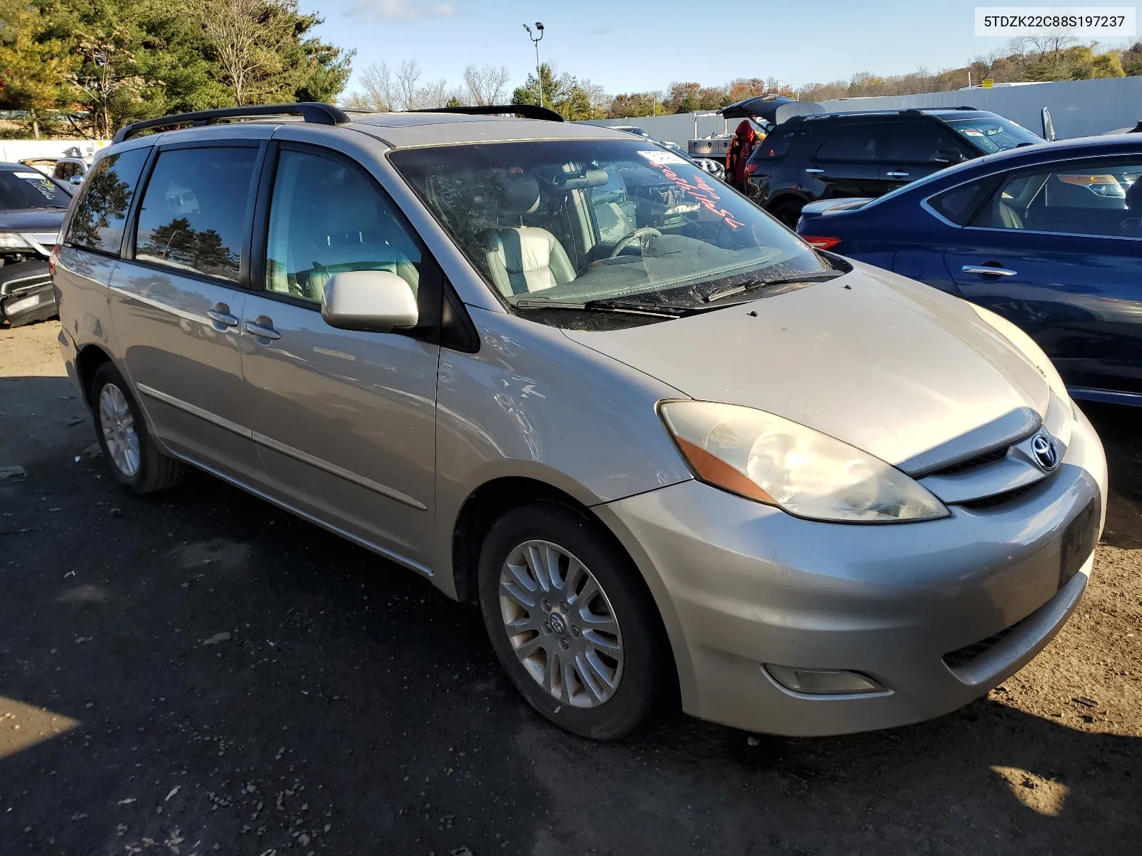 2008 Toyota Sienna Xle VIN: 5TDZK22C88S197237 Lot: 75414203