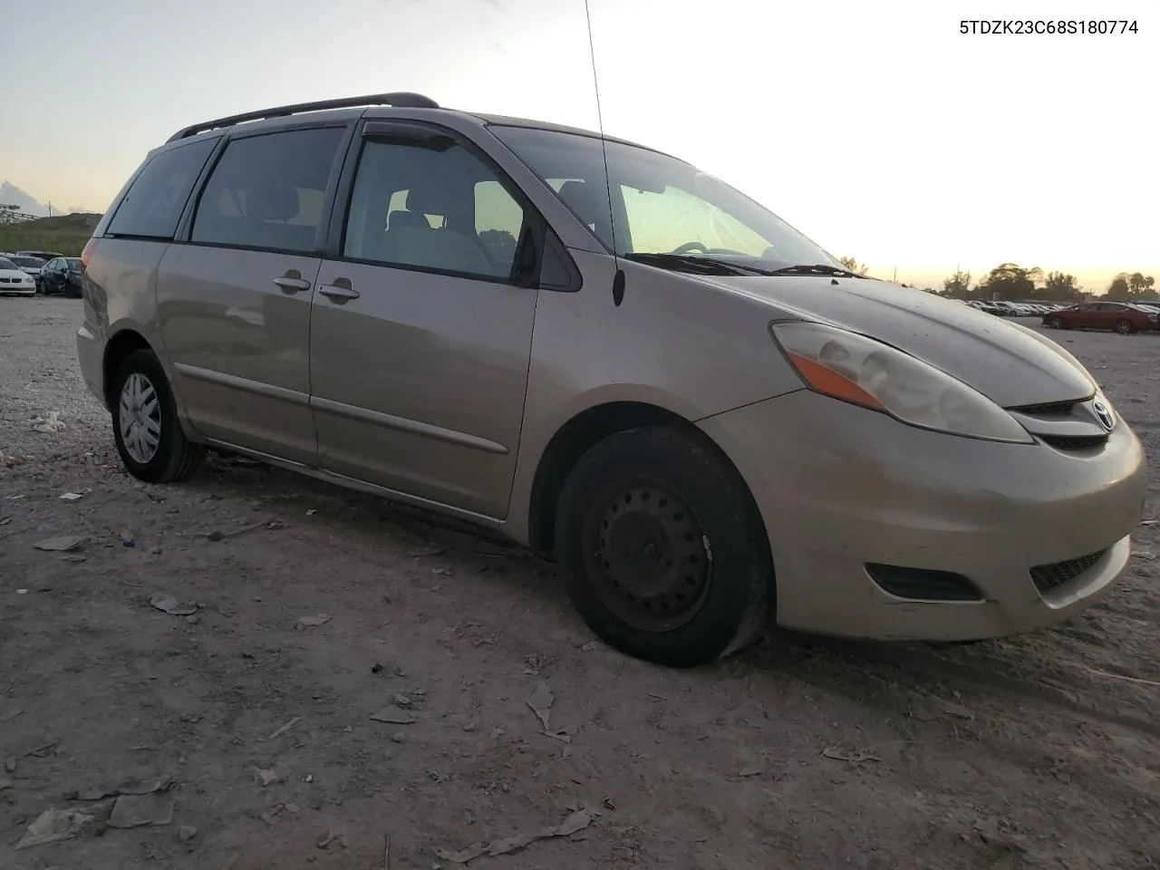 2008 Toyota Sienna Ce VIN: 5TDZK23C68S180774 Lot: 80492174