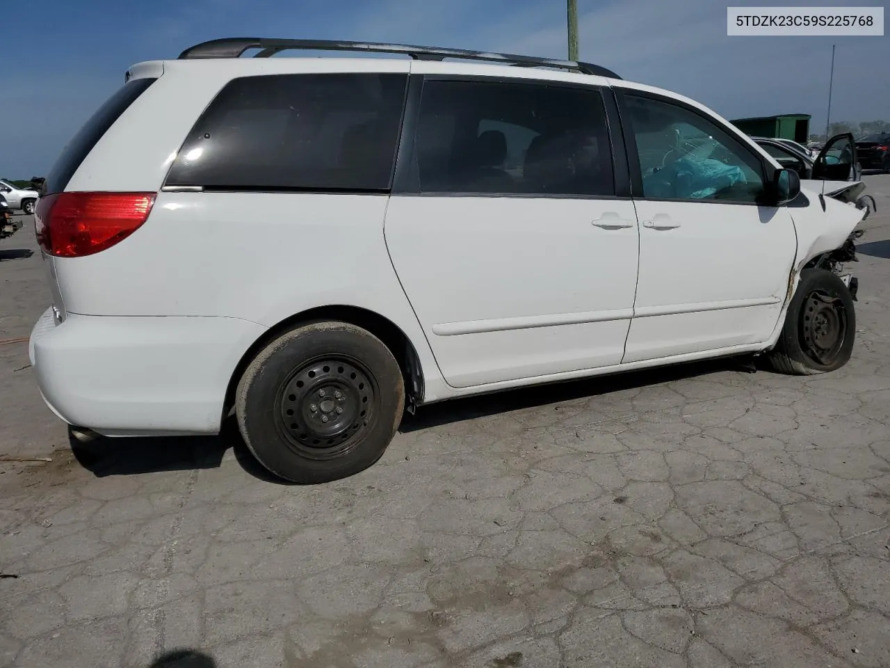 5TDZK23C59S225768 2009 Toyota Sienna Ce