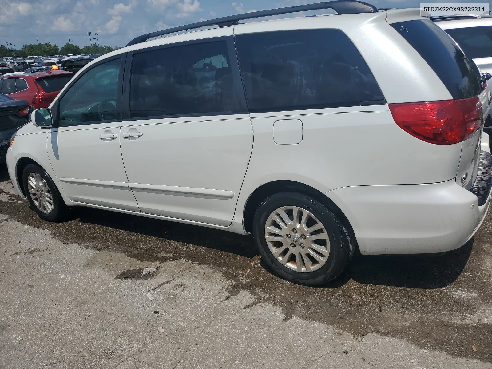 2009 Toyota Sienna Xle VIN: 5TDZK22CX9S232314 Lot: 63898494