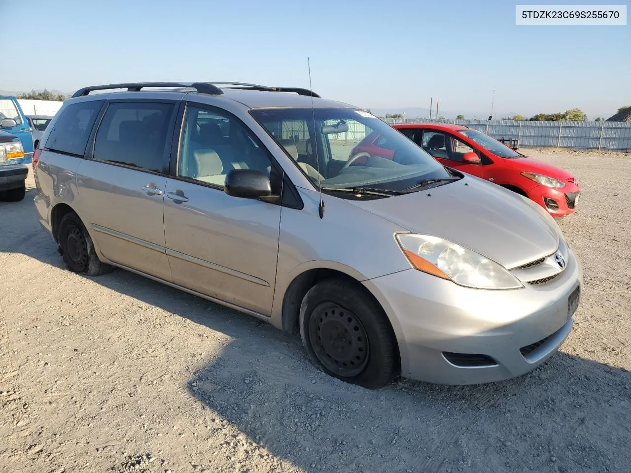 2009 Toyota Sienna Ce VIN: 5TDZK23C69S255670 Lot: 69720344